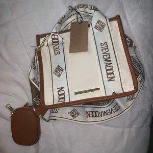 NWT Steve Madden BWEBBER Tote